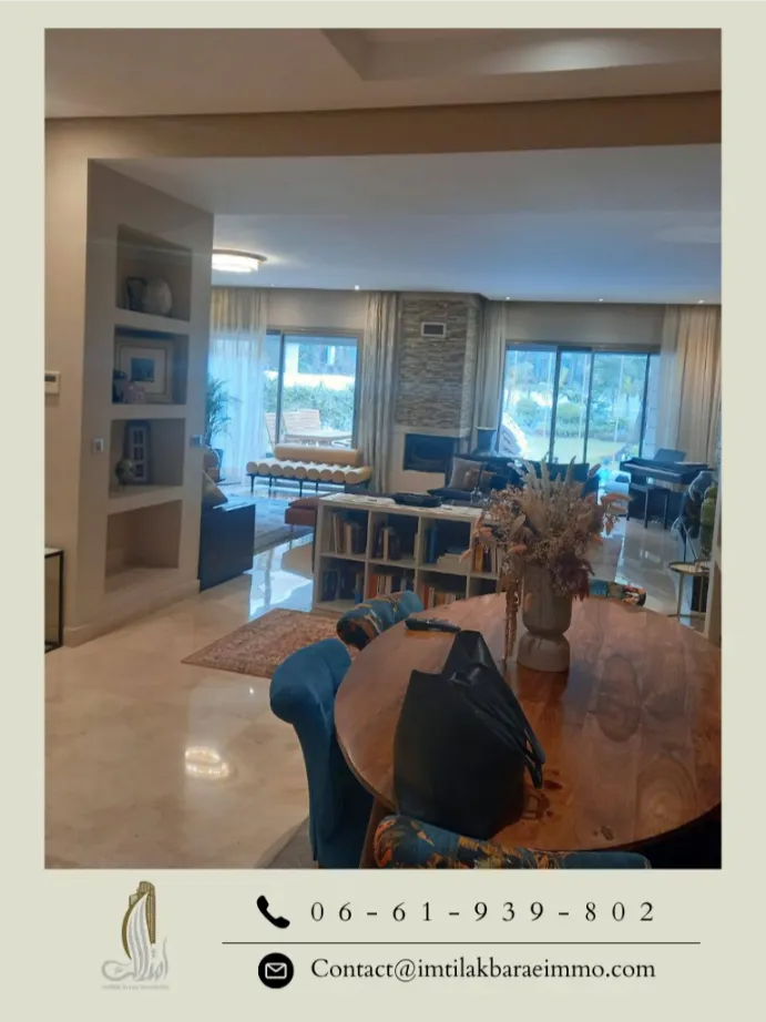 À Vendre : Villa en bande élégante à Prestigia Bouskoura avec piscine